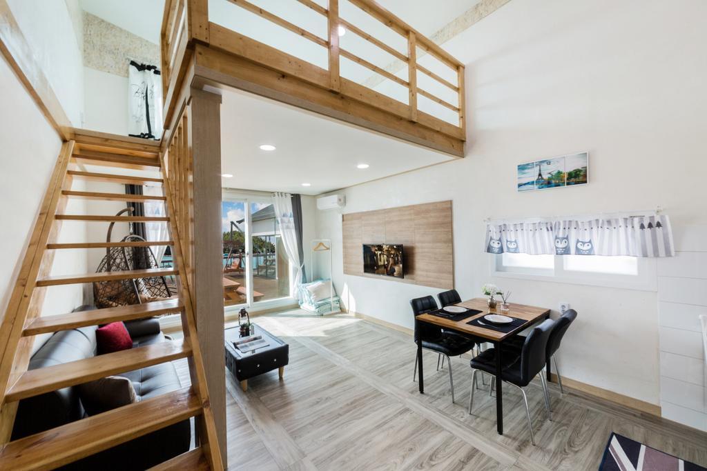 Dolsanmaru Pension Yeosu Ngoại thất bức ảnh