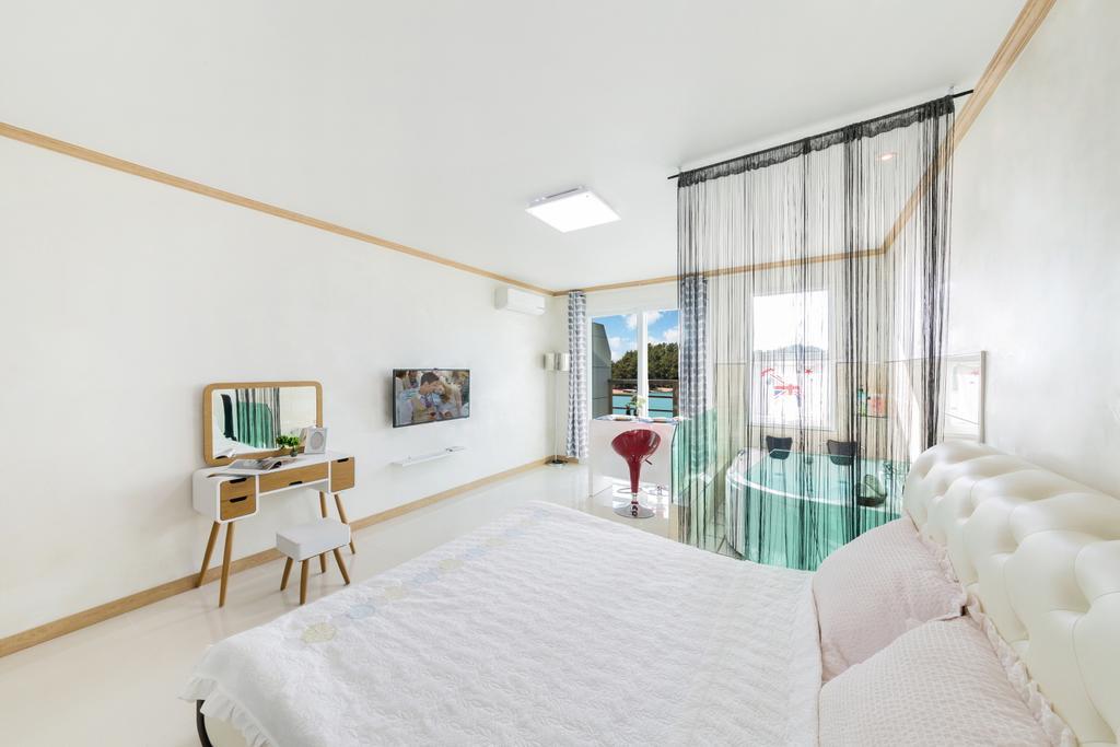 Dolsanmaru Pension Yeosu Ngoại thất bức ảnh